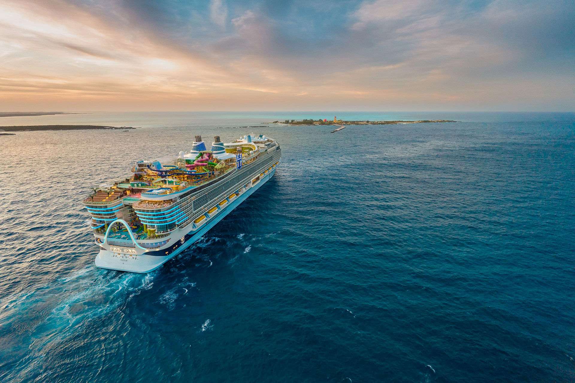 Photo d'un navire Royal Caribbean en pleine mer